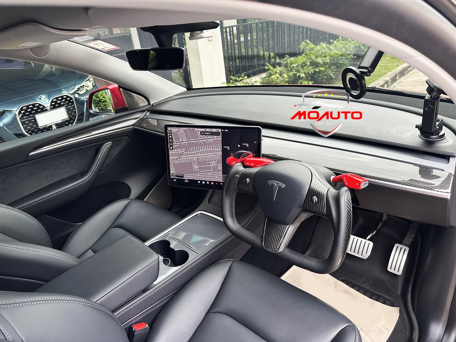 คอนโซลหน้าคาร์บอนแท้ Tesla Model 3