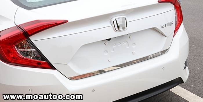 คิ้วฝากระโปรงท้ายใต้ป้ายทะเบียนสแตนเลท CIVIC FC