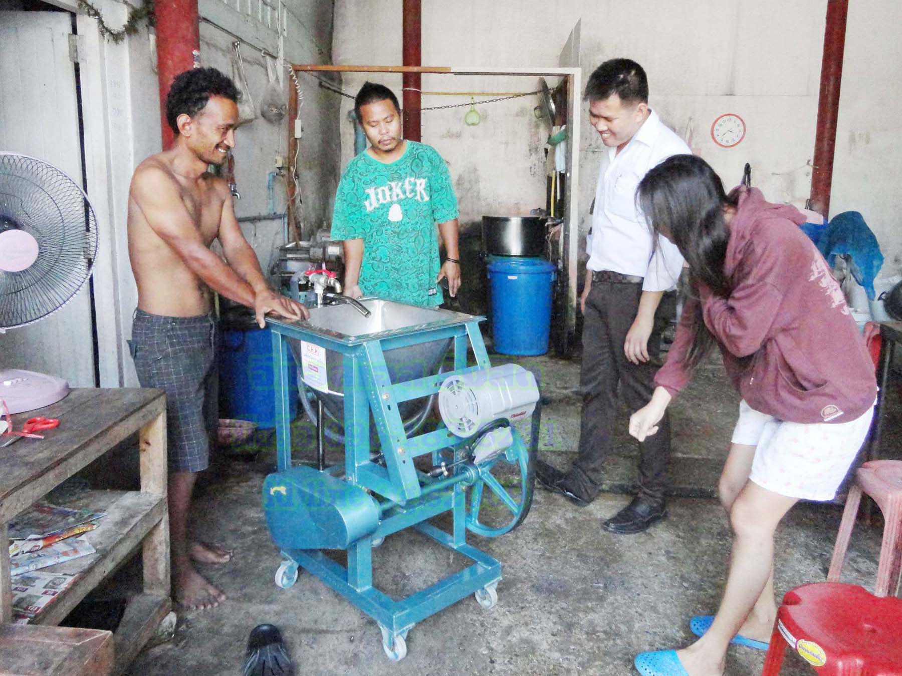 เครื่องโรยเส้นขนมจีน