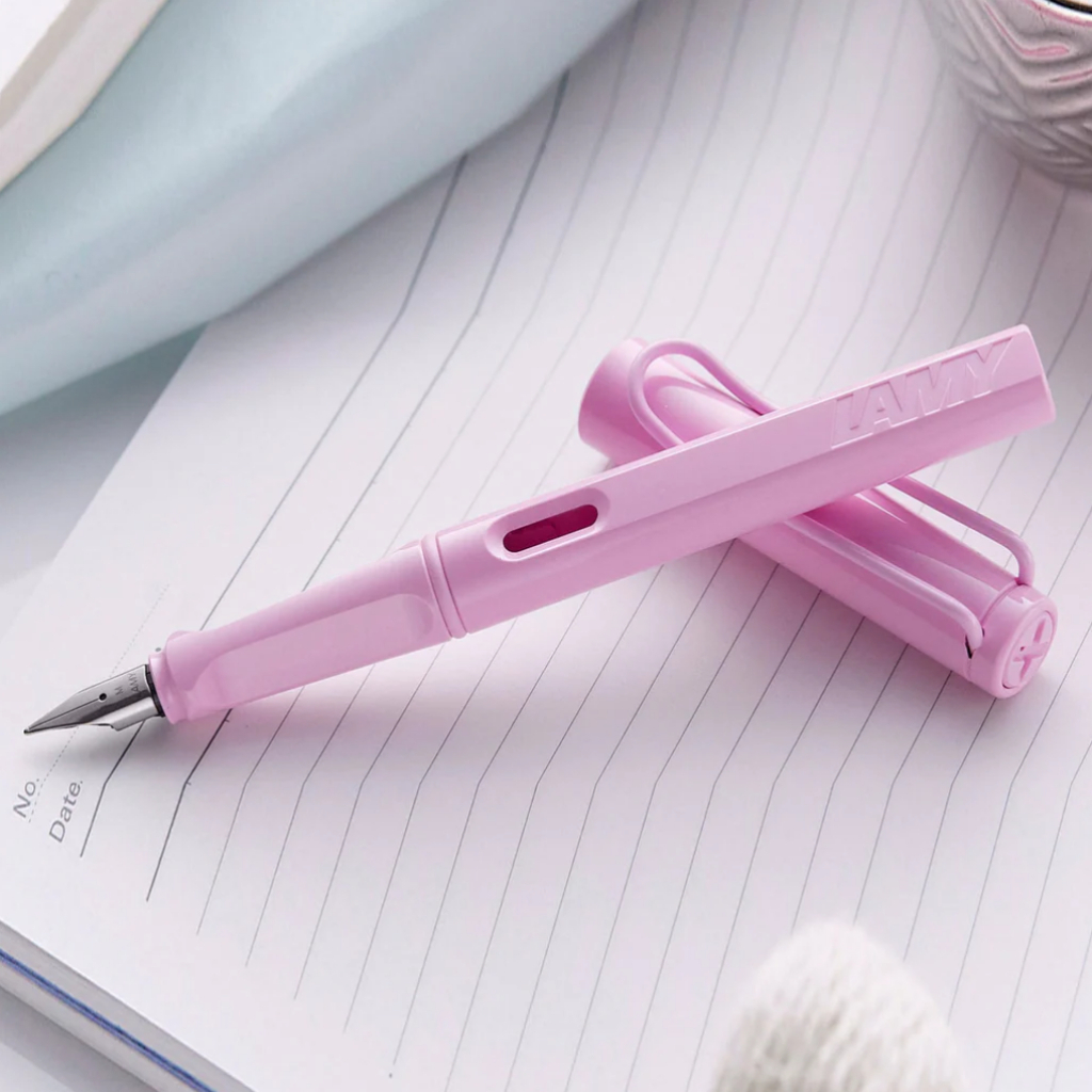 Lamy Safari Light Rose Fountain Pen 2023 Special Edition