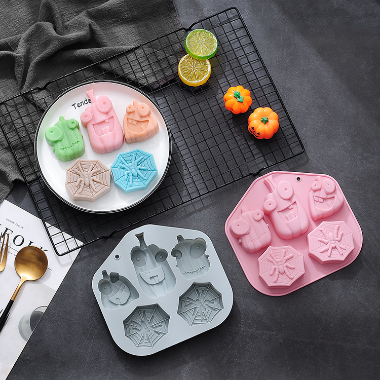 แม่พิมพ์ซิลิโคน ฮาโลวีน 6 ช่อง 55-95g คละแบบ 005218