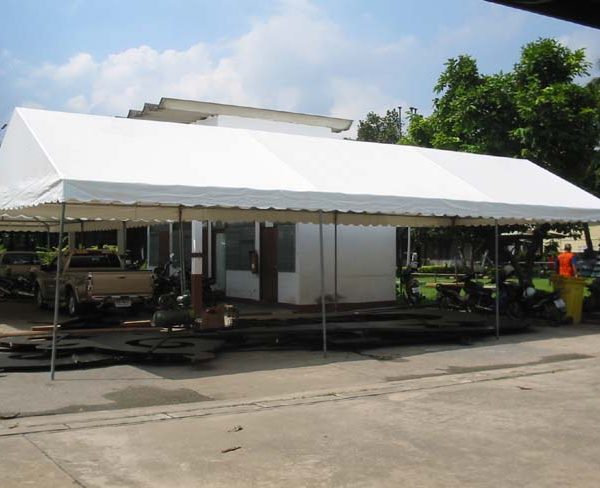 เต็นท์จั่ว ขนาด กว้าง2เมตร x ยาว4เมตร x สูง2.5เมตร เต็นท์เช่า เต็นท์ผ้าใบทรงจั่ว เต็นท์ทรงจั่ว เต็นท์จอดรถ เต็นท์จัดงาน เต็นท์งานวัด เต็นท์วัด