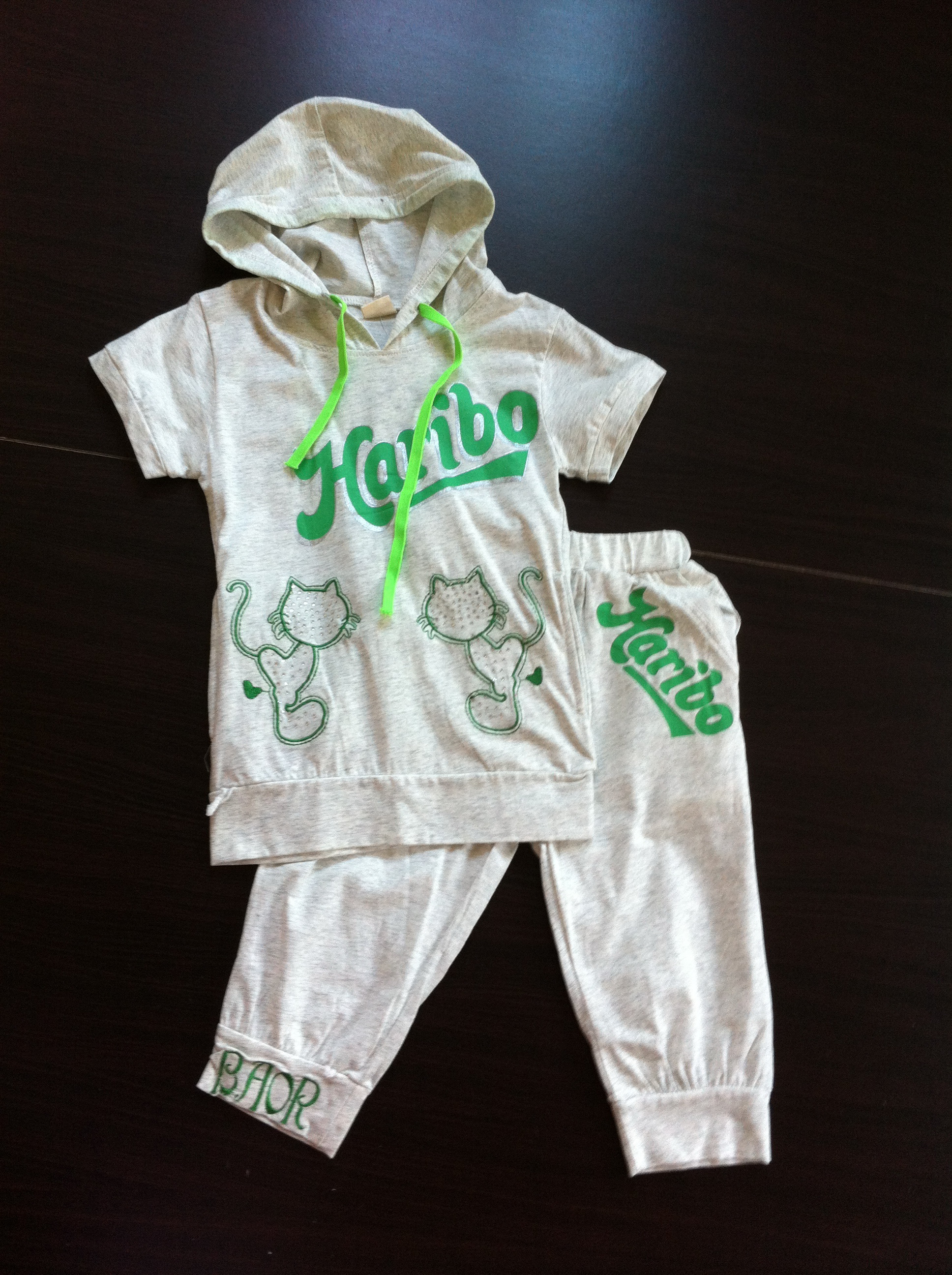 ชุดเสื้อ กางเกง สีเทา ไซส์ 130