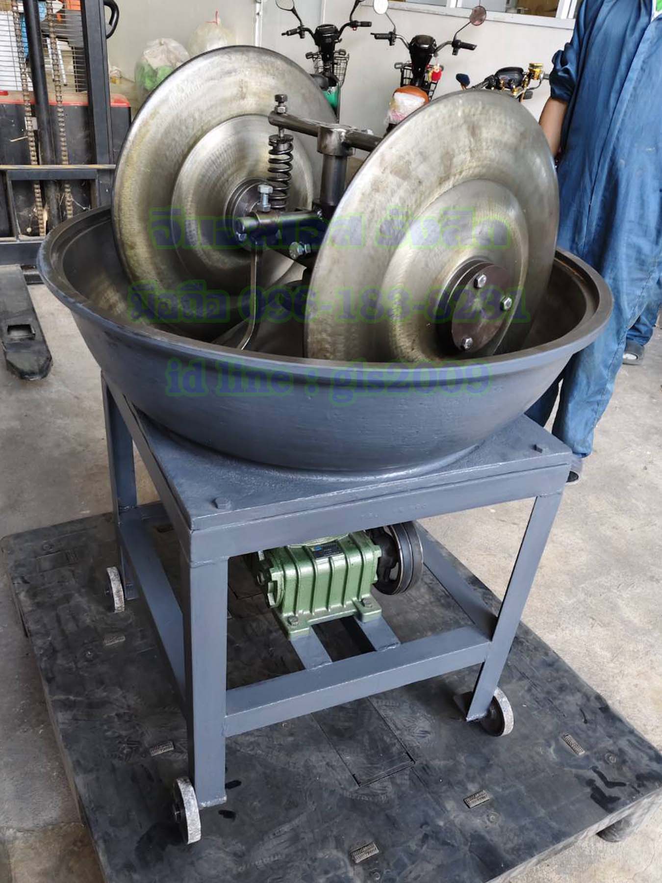 เครื่องบดสมุนไพร30นิ้วมอเตอร์2แรง