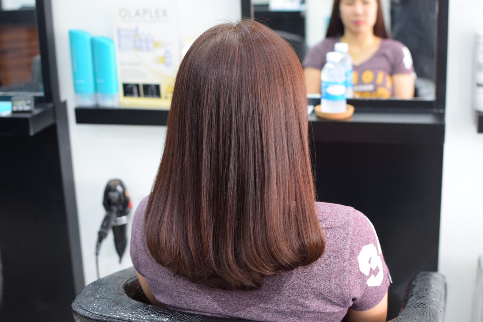 สีน้ำตาลประกาย ทองแดง