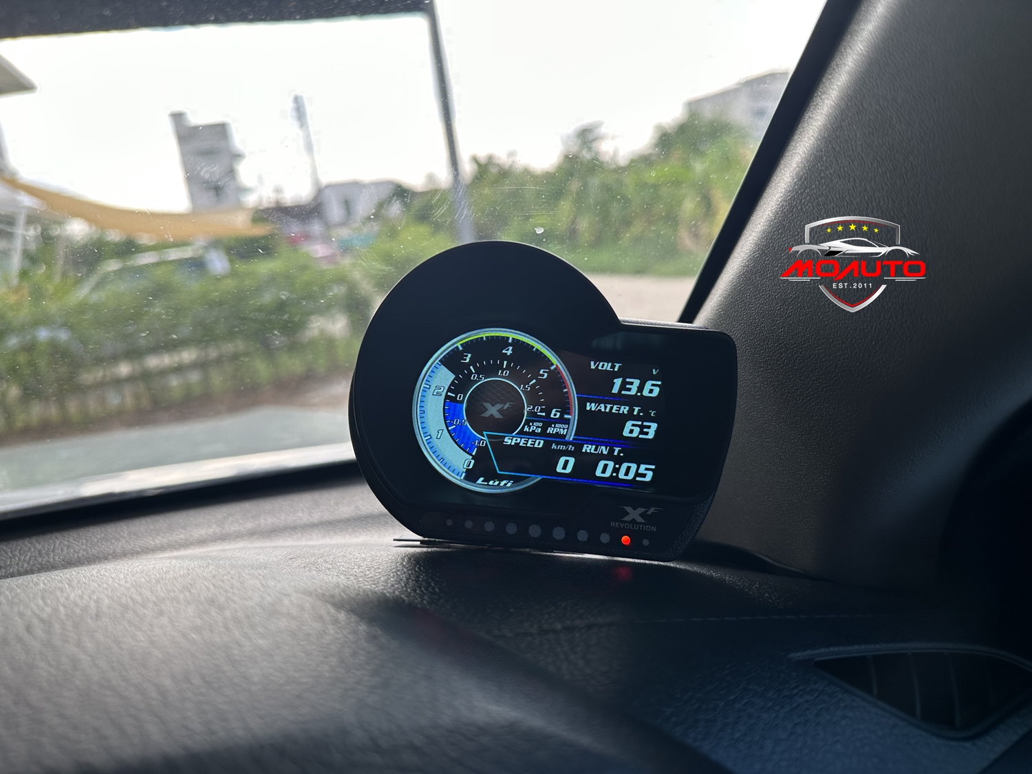 เกจวัด OBD2 Lufi XF Revolution Smart Gauge รุ่น TOP