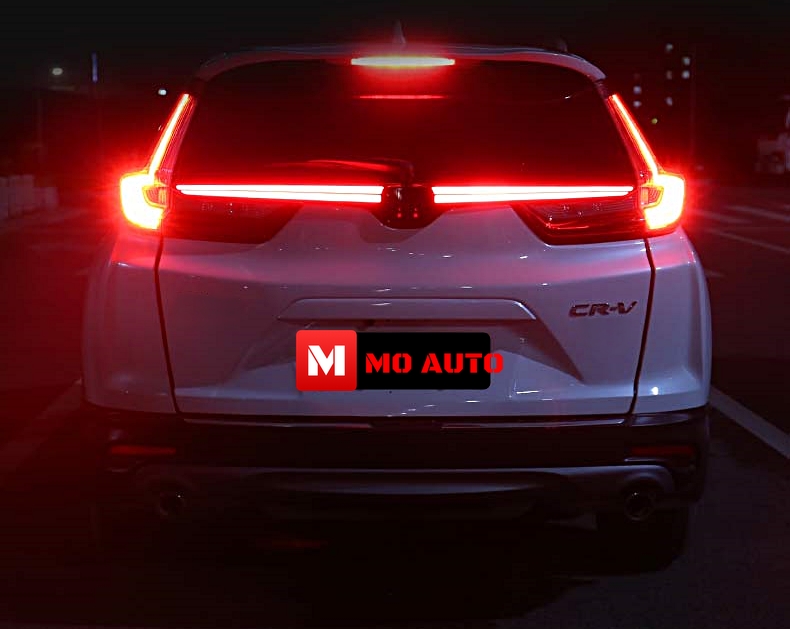 คิ้วไฟ LED ฝากระโปรงท้าย M Step Carbon CR-V G5
