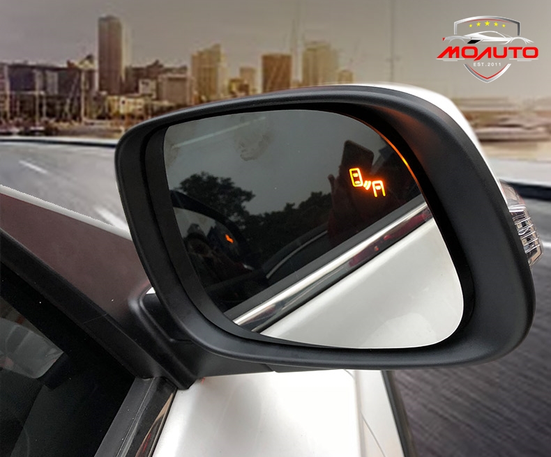 ระบบสัญญาณเตือนจุดอับสายตา New Fortuner