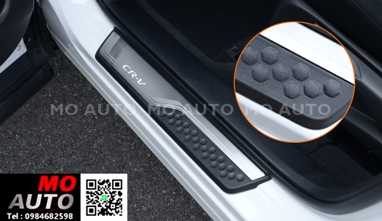 สคับเพลทชายบันได LED CR-V