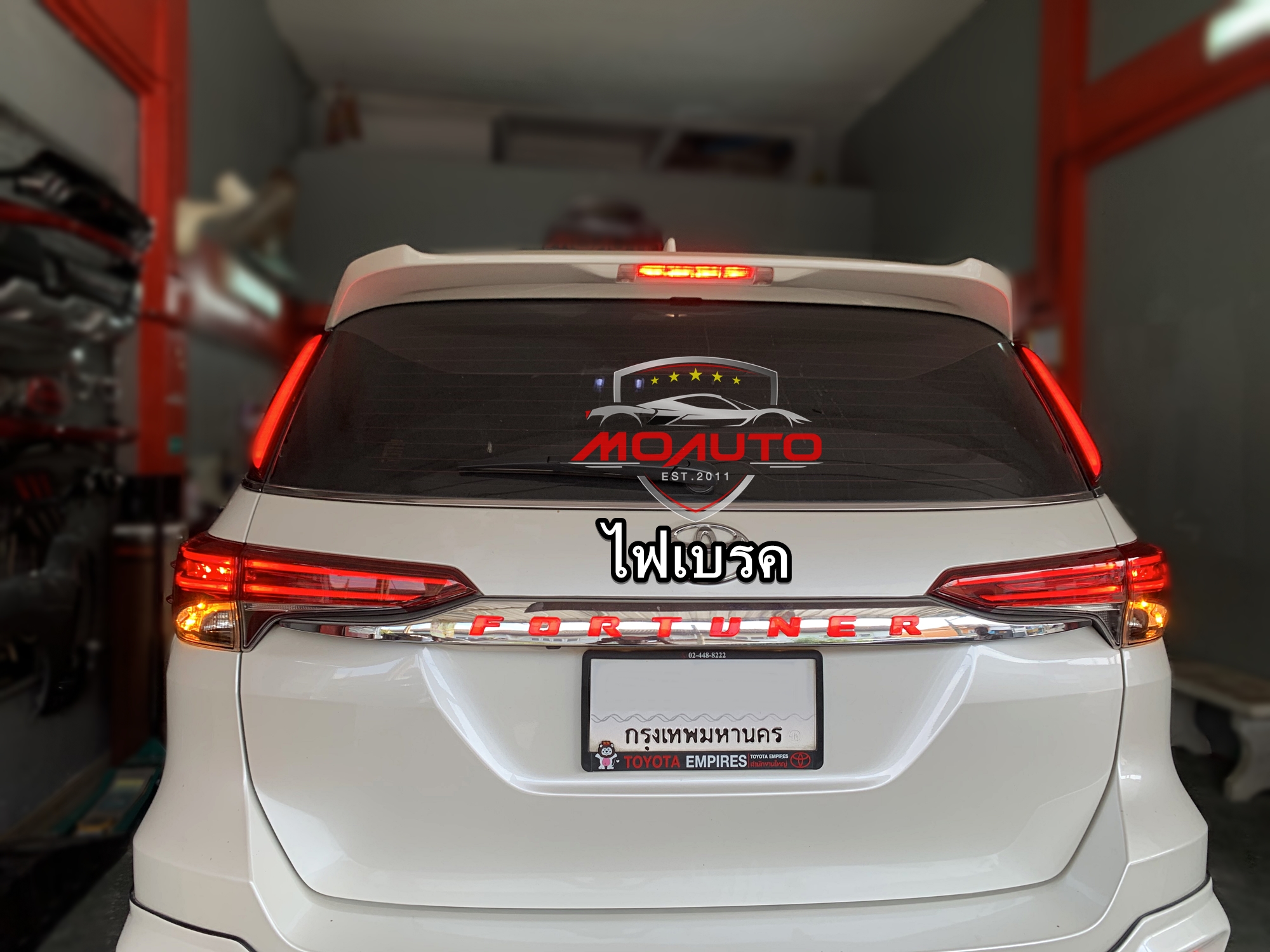 ไฟเสาท้ายรถ LED New Fortuner