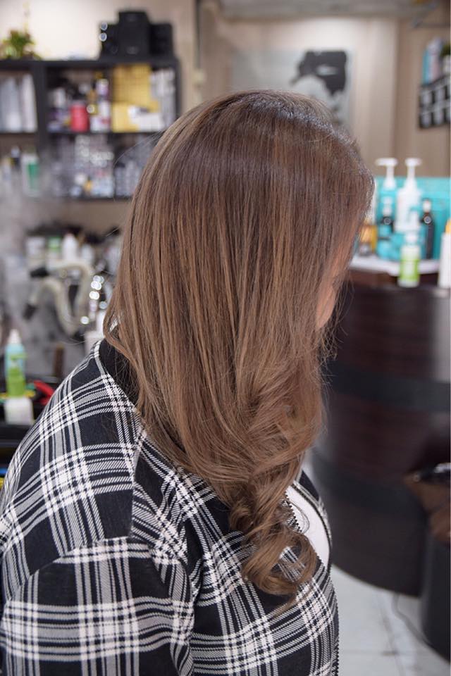 บริการทำสีผม โทนน้ำตาลประกายเทา ASH Brown