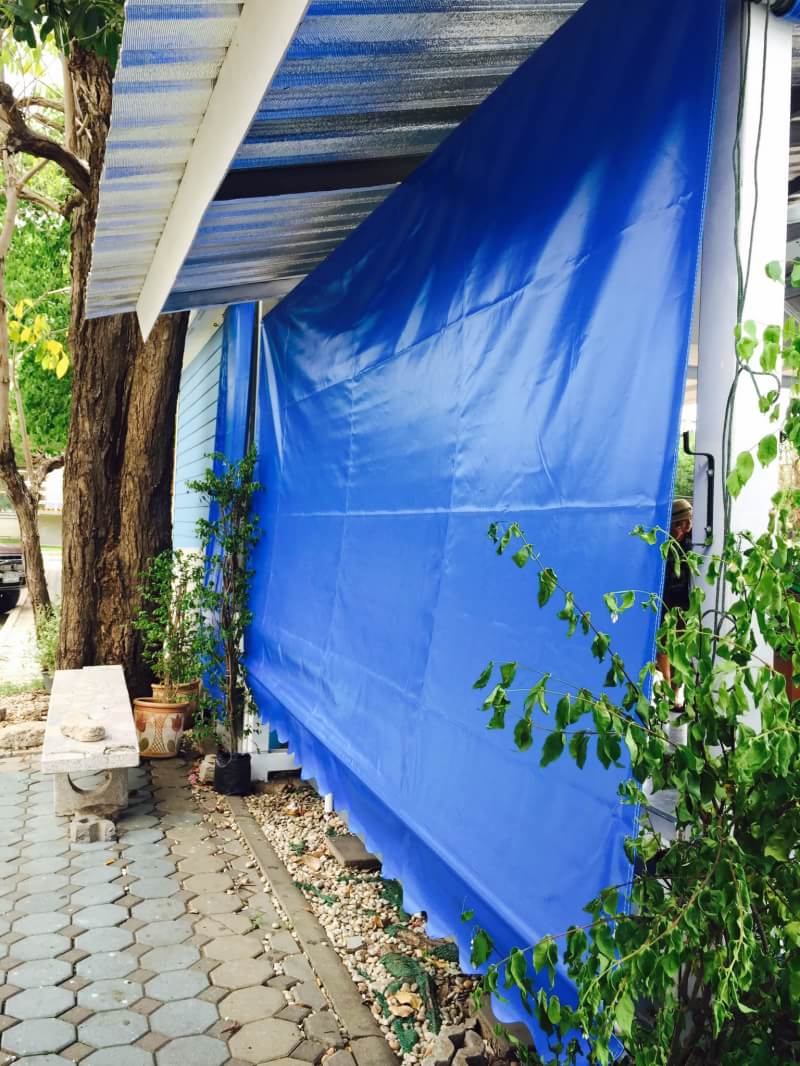 ผ้าใบชักรอก กว้าง 6เมตร สูง 5.5มตร (ไม่รวมเสาค้ำ) กันสาดผ้าใบ ชักรอกผ้าใบ ผ้าใบม้วนขึ้นลง ผ้าใบม้วนเก็บได้ ผ้าใบตลาดนัด มีทุกสี 6m x 5.5m