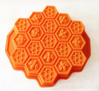 แม่พิมพ์ รูป รังผึ้ง 19 ช่อง ขนาด 5.1x6x2cm