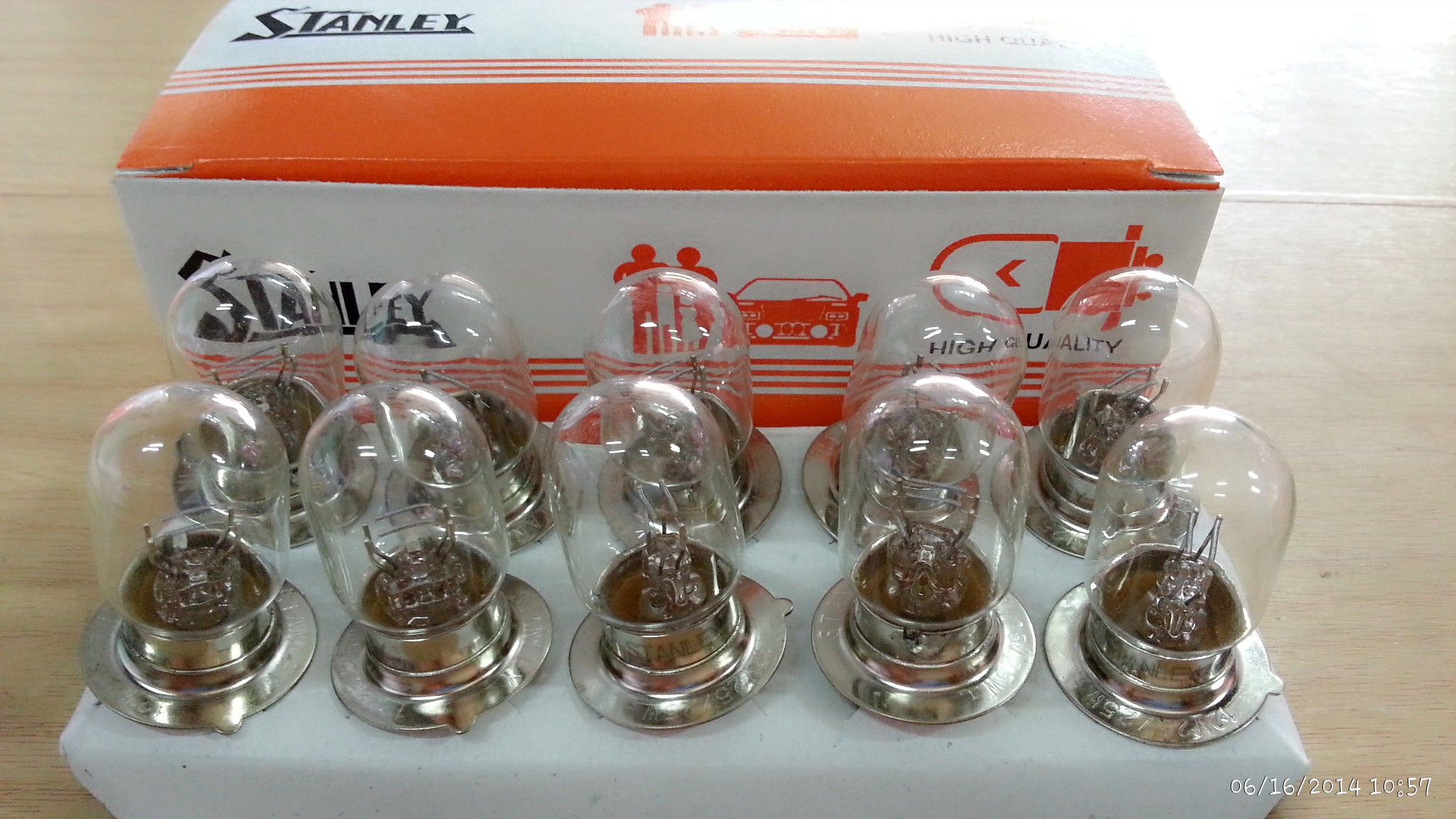 หลอดไฟหน้า 12V25W รถทั่วไป แท้STANLEY