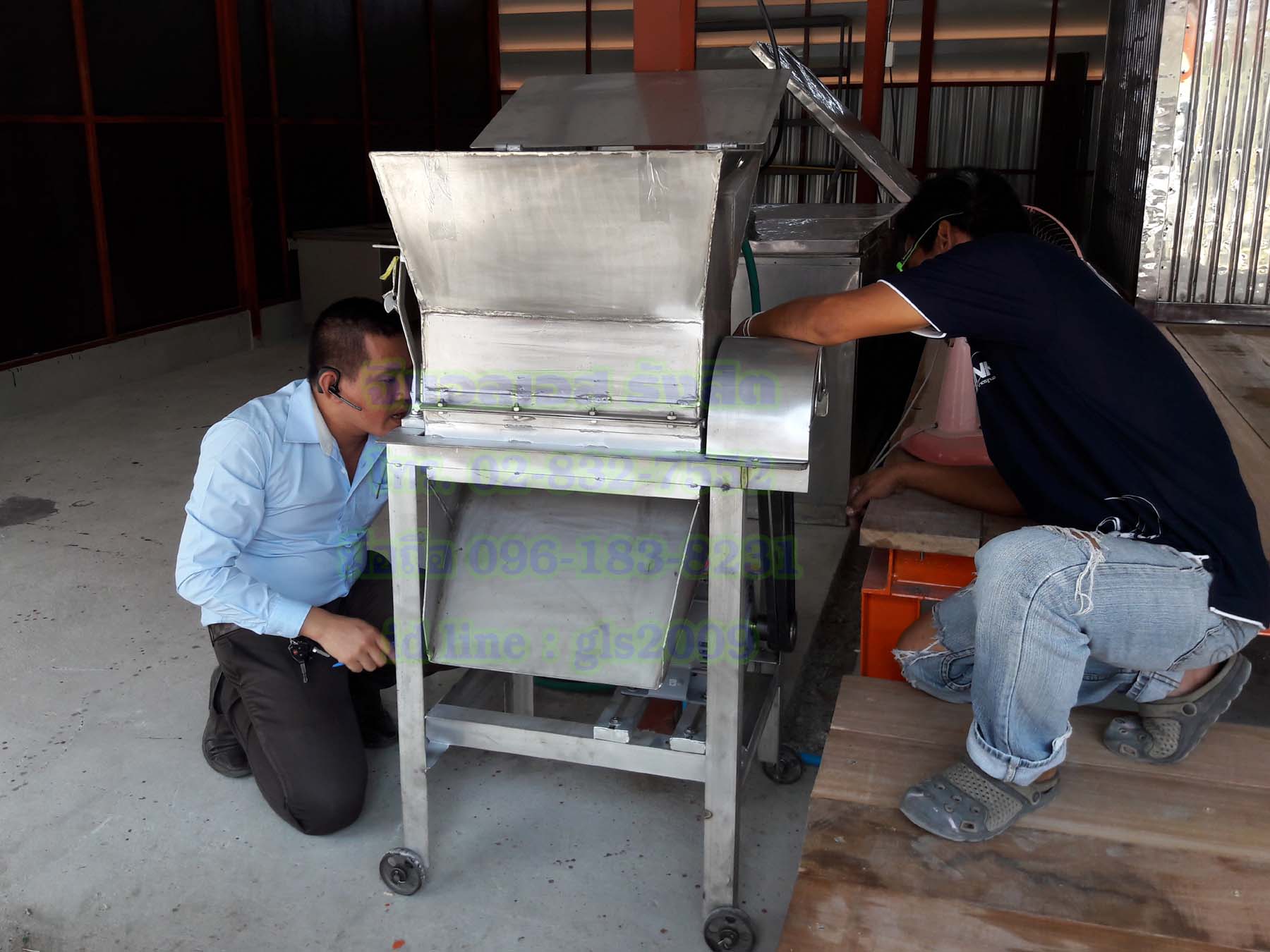 เครื่องโม่แข็งสแตนเลส2กั๊กมอเตอร์3แรง