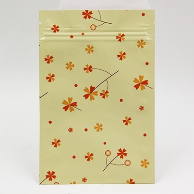 ซองซิปลายดอกไม้สีส้มแดงพื้นหลังสีครีม ขนาด 10x15 cm. 100 ชิ้น