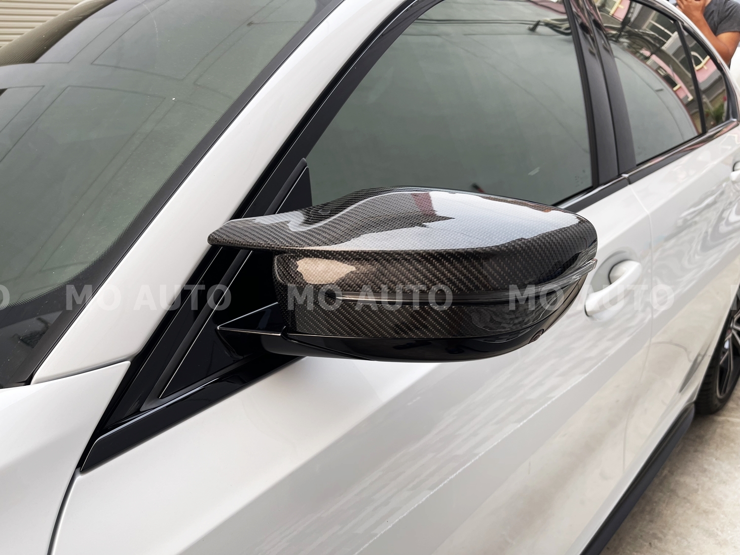 ฝากระจกมองข้างคาร์บอนแท้ ทรง M3 BMW G20
