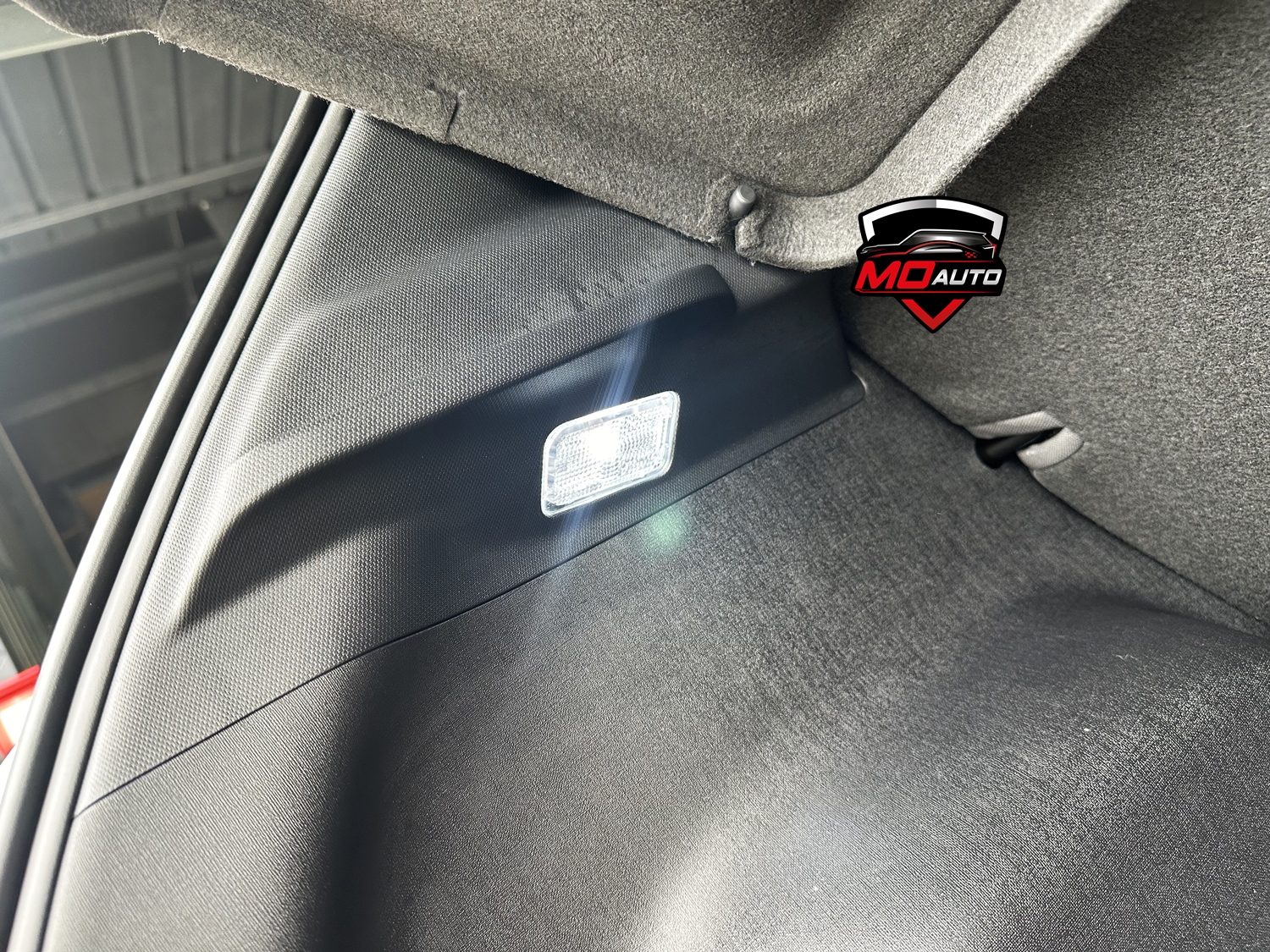 ไฟ LED ช่องเก็บของท้าย BYD DOLPHIN