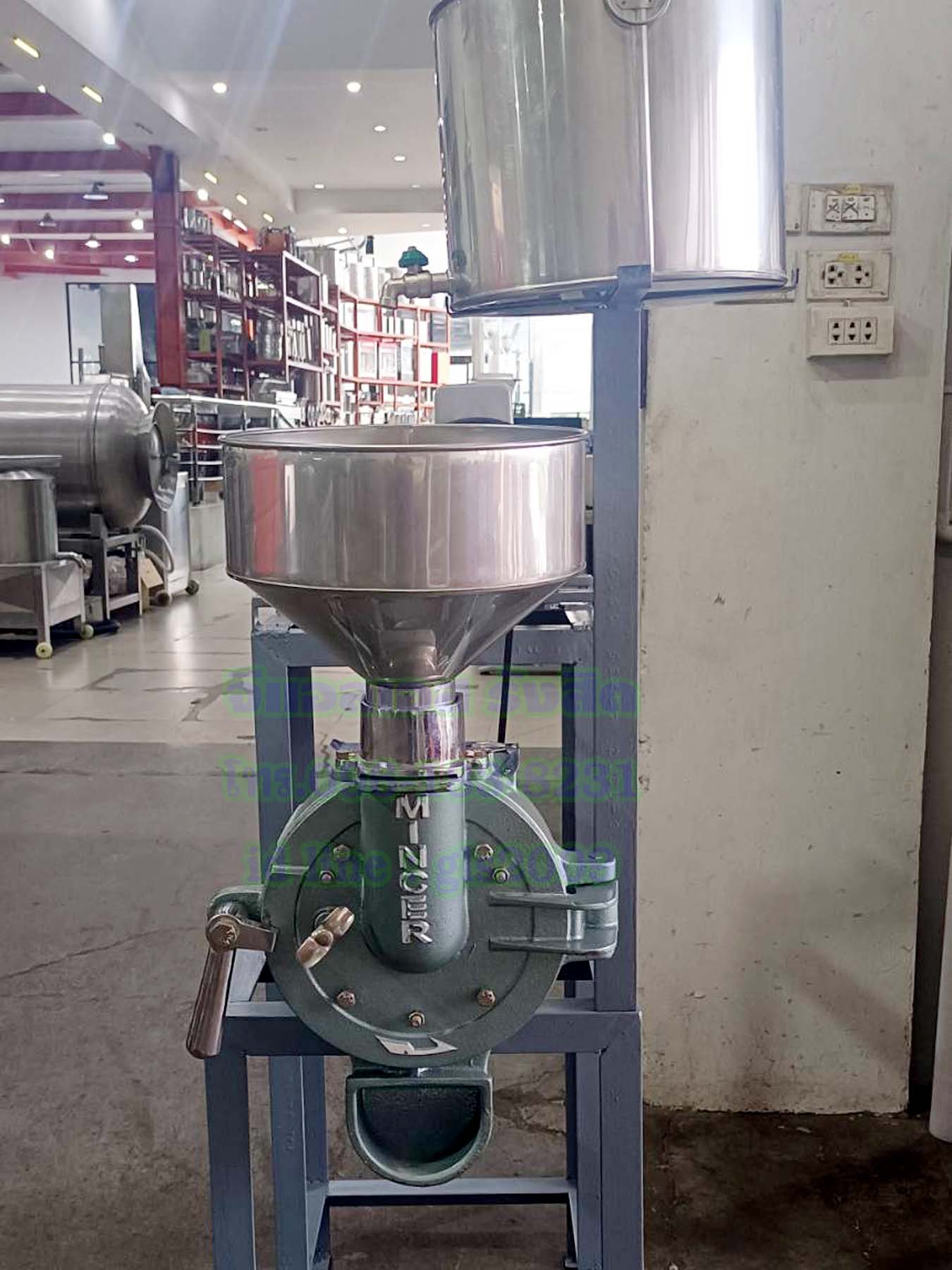 เครื่องโม่ข้าว8นิ้ว1แรง มอเตอร์บน