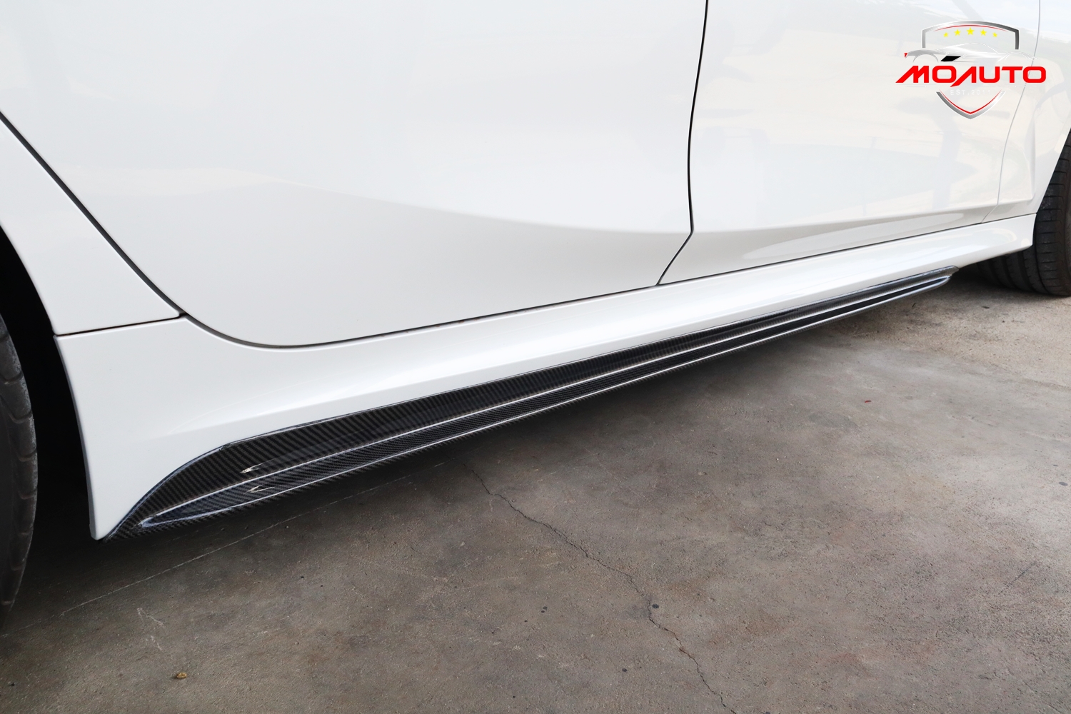 ลิ้นข้าง PURE CARBON ทรง MP BMW G20