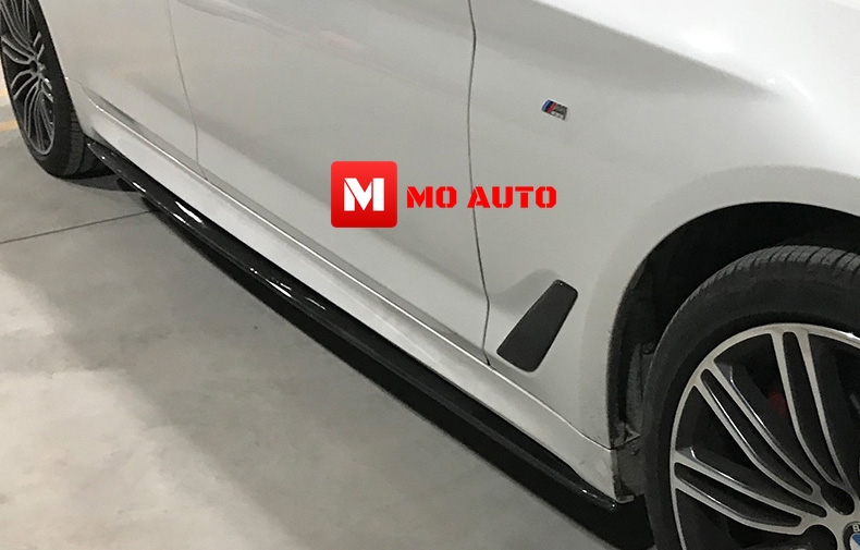 ลิ้นสเกิร์ตข้าง คาร์บอน แท้ / ดำเงา BMW G30