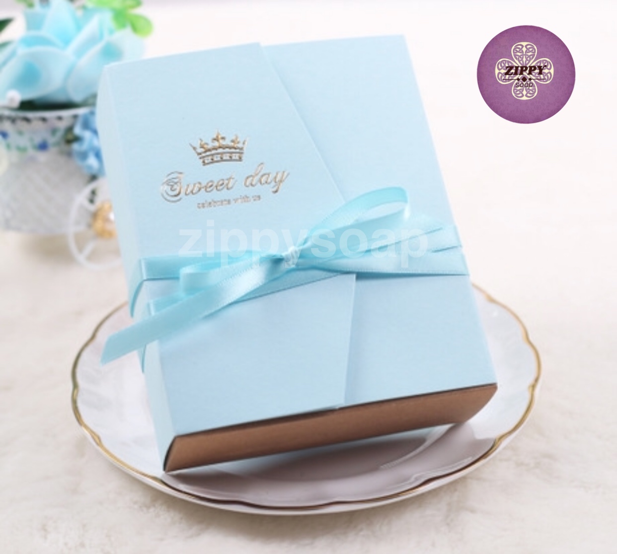 กล่องกระดาษ bookสีฟ้า พร้อมโบว์ 10.3*13*4 cm 10 ชิ้น