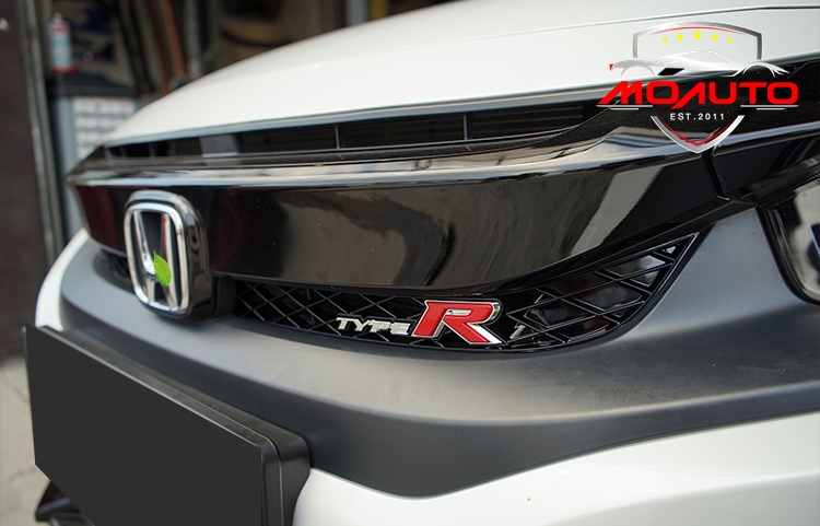 แผงปิดช่องกระจังหน้าทรง TYPE-R สำหรับ CIVIC FC MC