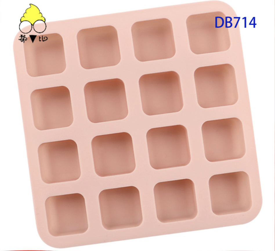แม่พิมพ์ซิลิโคน สี่เหลี่ยมมน เล็ก 2.5*2.5*2 cm 10 g 1 ชิ้น 005441