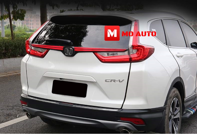 คิ้วไฟ LED ฝากระโปรงท้าย M Step Carbon CR-V G5