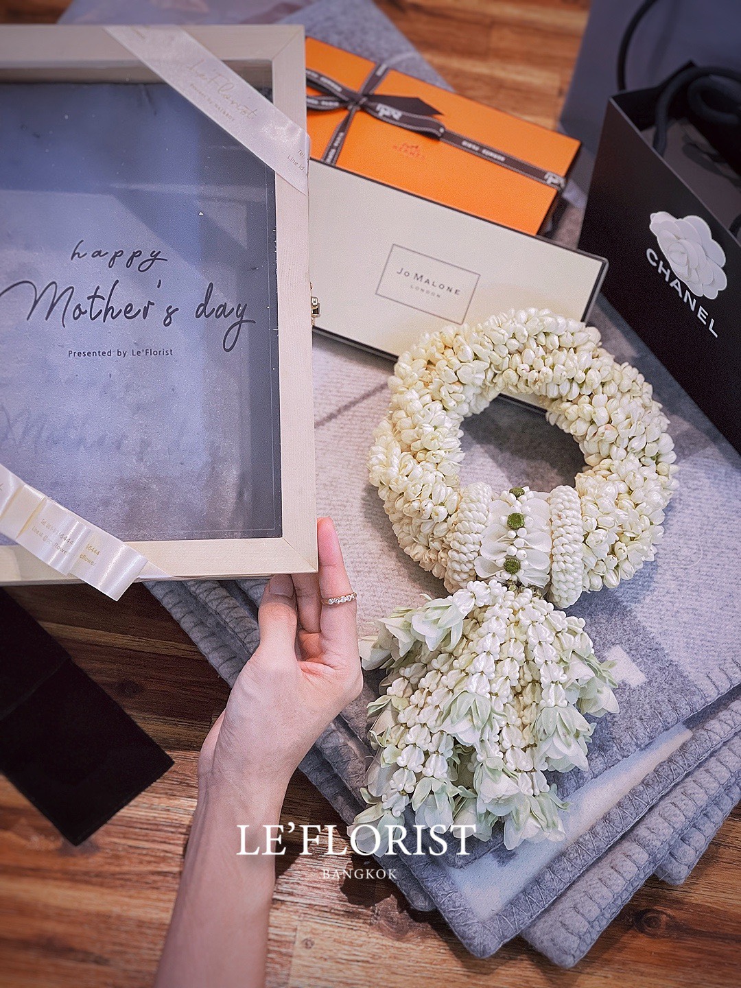 พวงมาลัยดอกมะลิสด ดอกมพลิเเท้