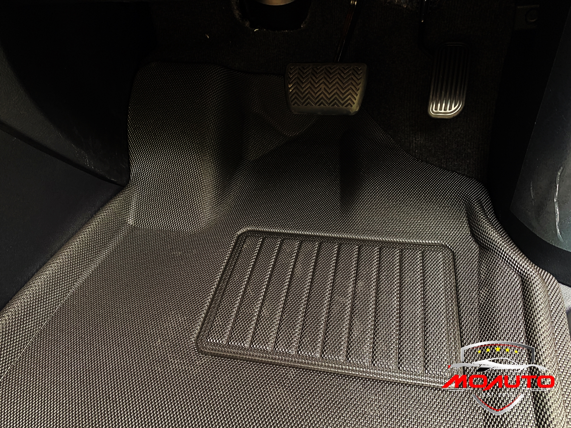 พรมกันเปื้อนเข้ารูป 3D ALPHARD / VELLFIRE MC