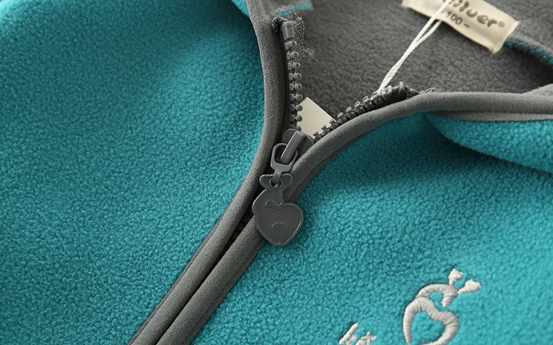 เสื้อกันหนาว ผ้าฟลีซ สีเขียว ไซส์ 160