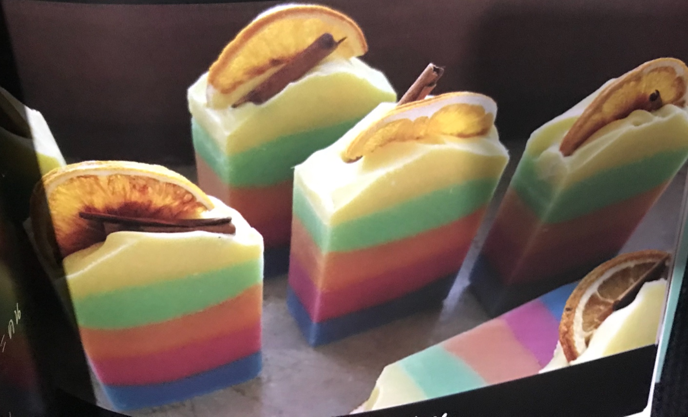 หนังสือเสียงคนรักสบู่ by ครูเปิ้ล