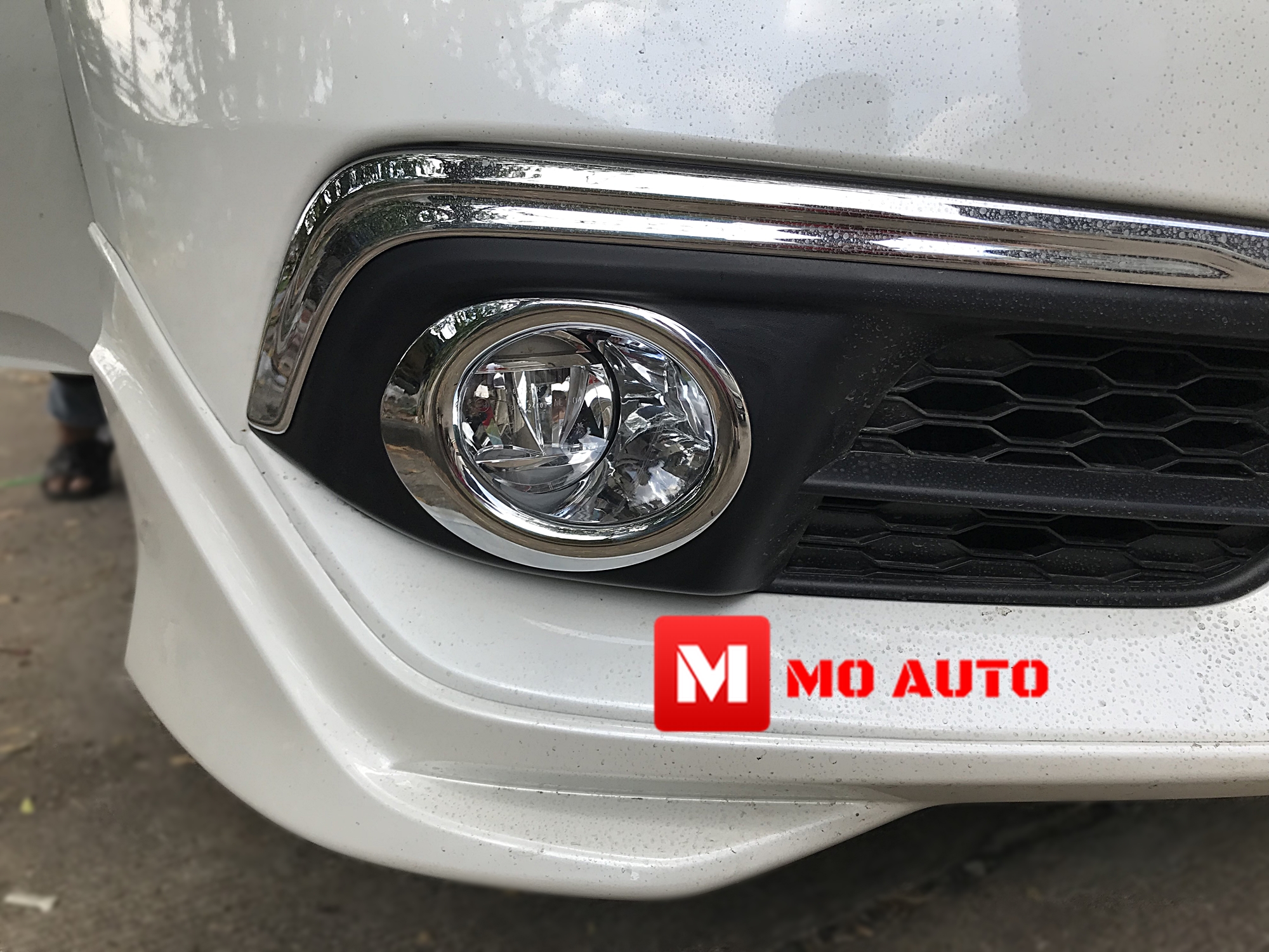 ครอบไฟตัดหมอกโครเมียม CIVIC FC