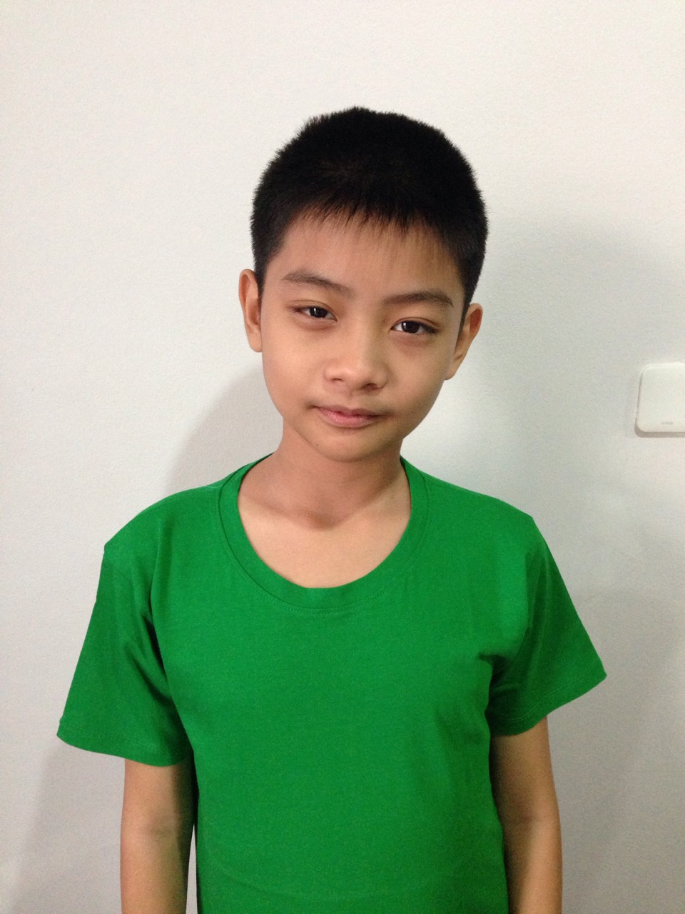เสื้อเด็ก L สีเขียวไมโล