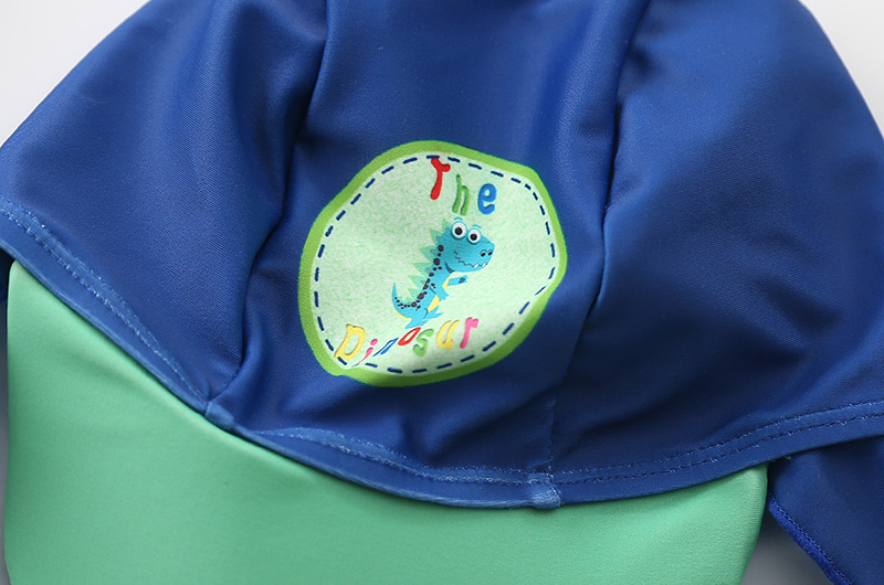 ชุดว่ายน้ำ พร้อมหมวก ลายไดโนเสาร์ สีน้ำเงิน ไซส์ M