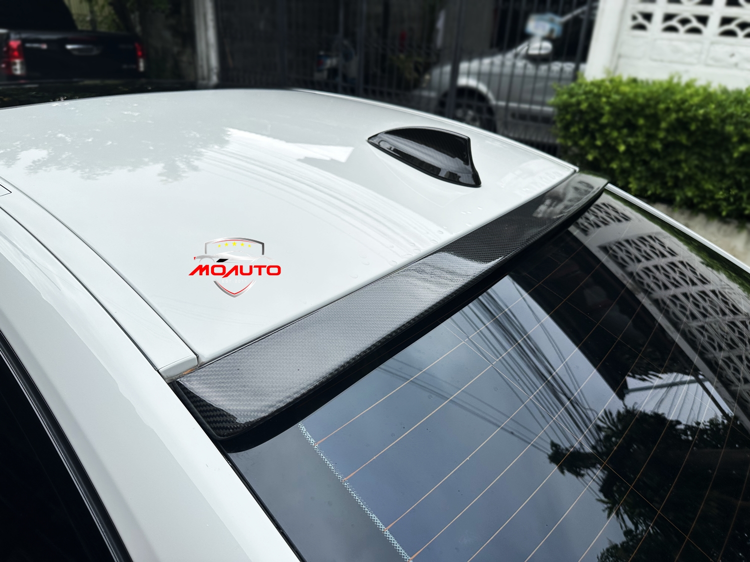 แก๊ปหลังคา Carbon G30