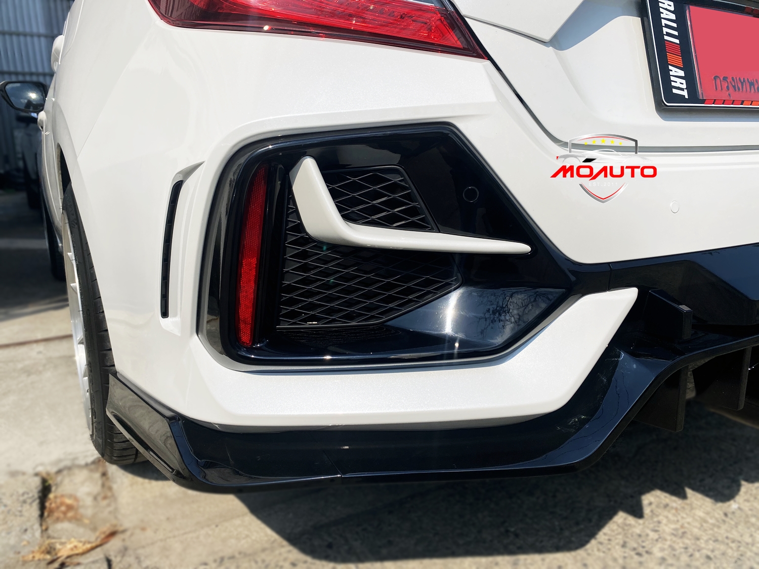 ฝาครอบช่องไฟตัดหมอกหน้า - หลัง งานดิบ ทรง TYPE-R MC CIVIC FC / FK