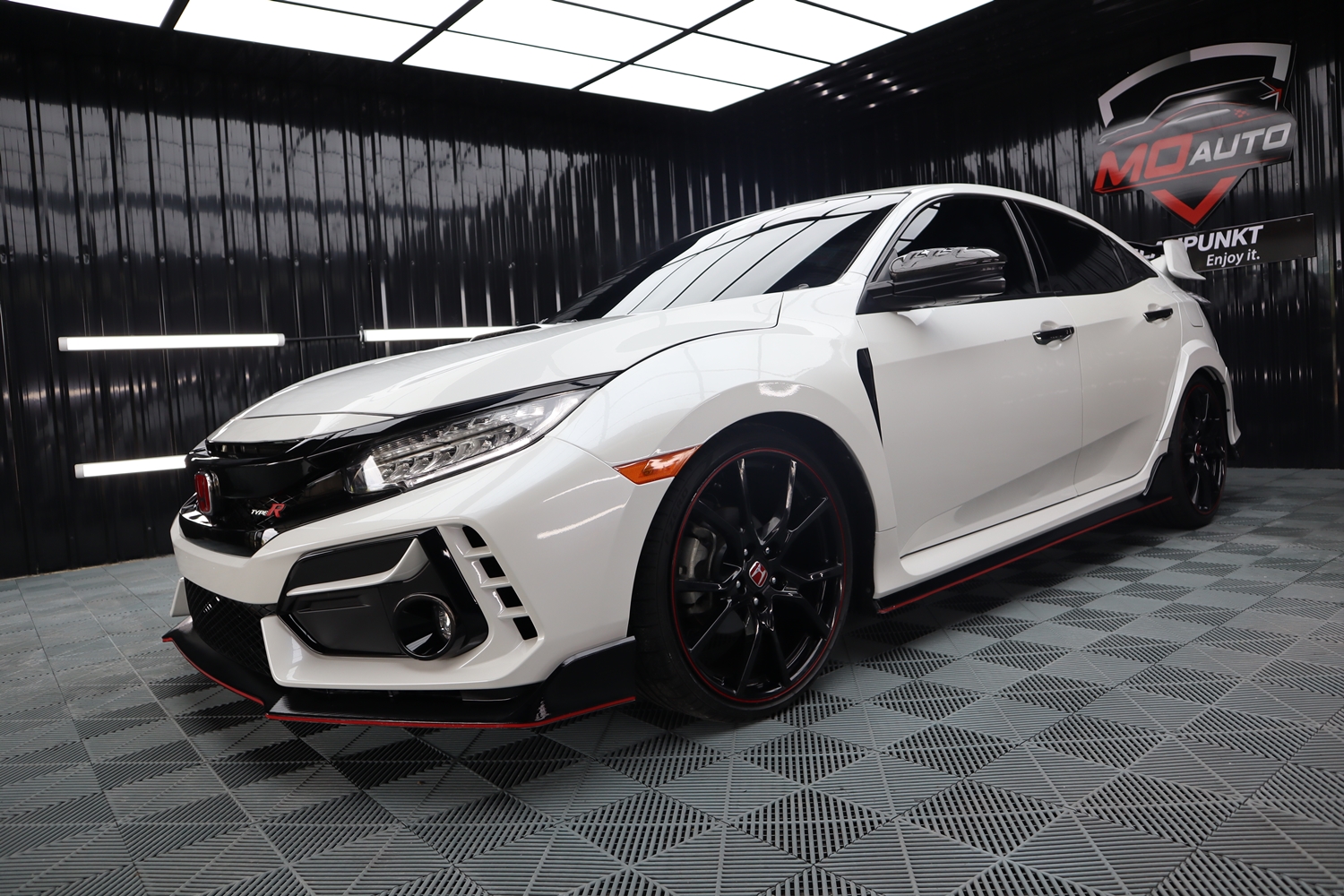 ชุดแต่ง CIVIC TYPE-R FK8 Wide BodyKit 1:1 สำหรับ HATCHBACK 2016-2021