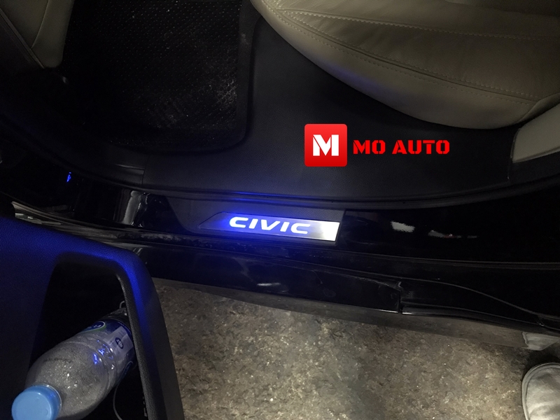 สคับเพลทชายบันได LED สีน้ำเงิน 4 ประตู CIVIC FC / FK 2016-2021