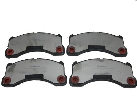 ผ้าดิสเบรคหน้า CAYENNE รุ่นหน้ากว้าง "BREMBO" / Front Brake Pads, 958