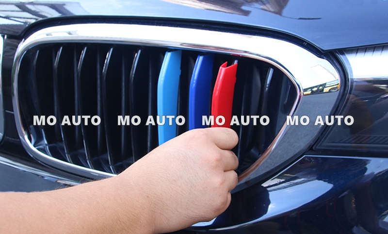 แถบสี ///M Performance ติดกระจังหน้า Series 5 G30 แถบสี ติดกระจังหน้า