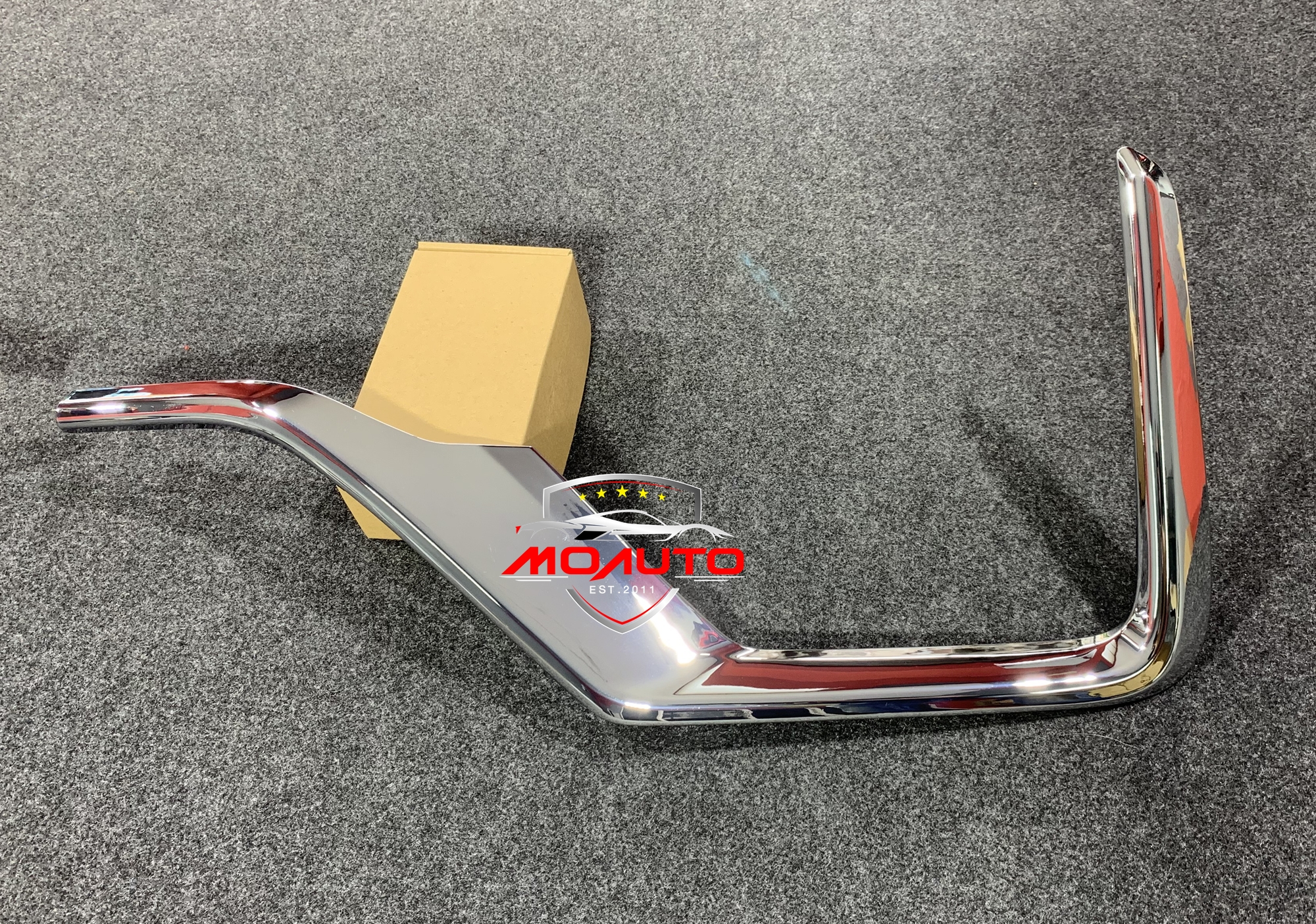 คิ้วกระจังหน้าล่าง CR-V G5 MC 2020