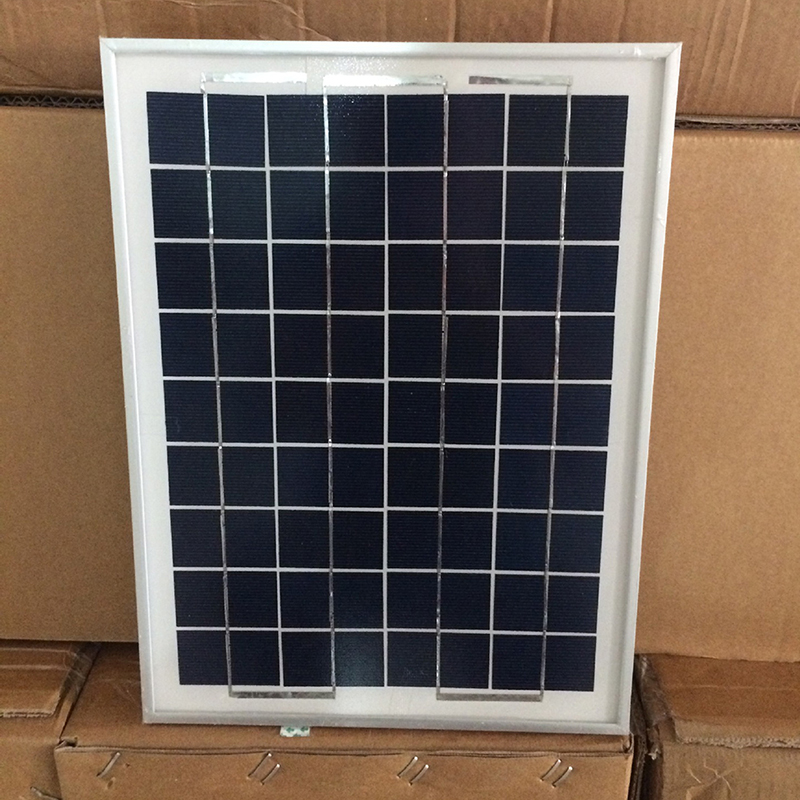 แผงโซล่าเซลล์ ชนิด Poly-Crystalline ขนาด 10W