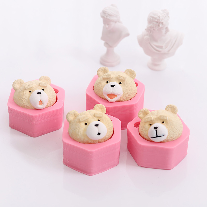 แม่พิมพ์ซิลิโคน เซ็ตหน้าหมี 4 ชิ้น 4.5*2.5 cm 25g 006433