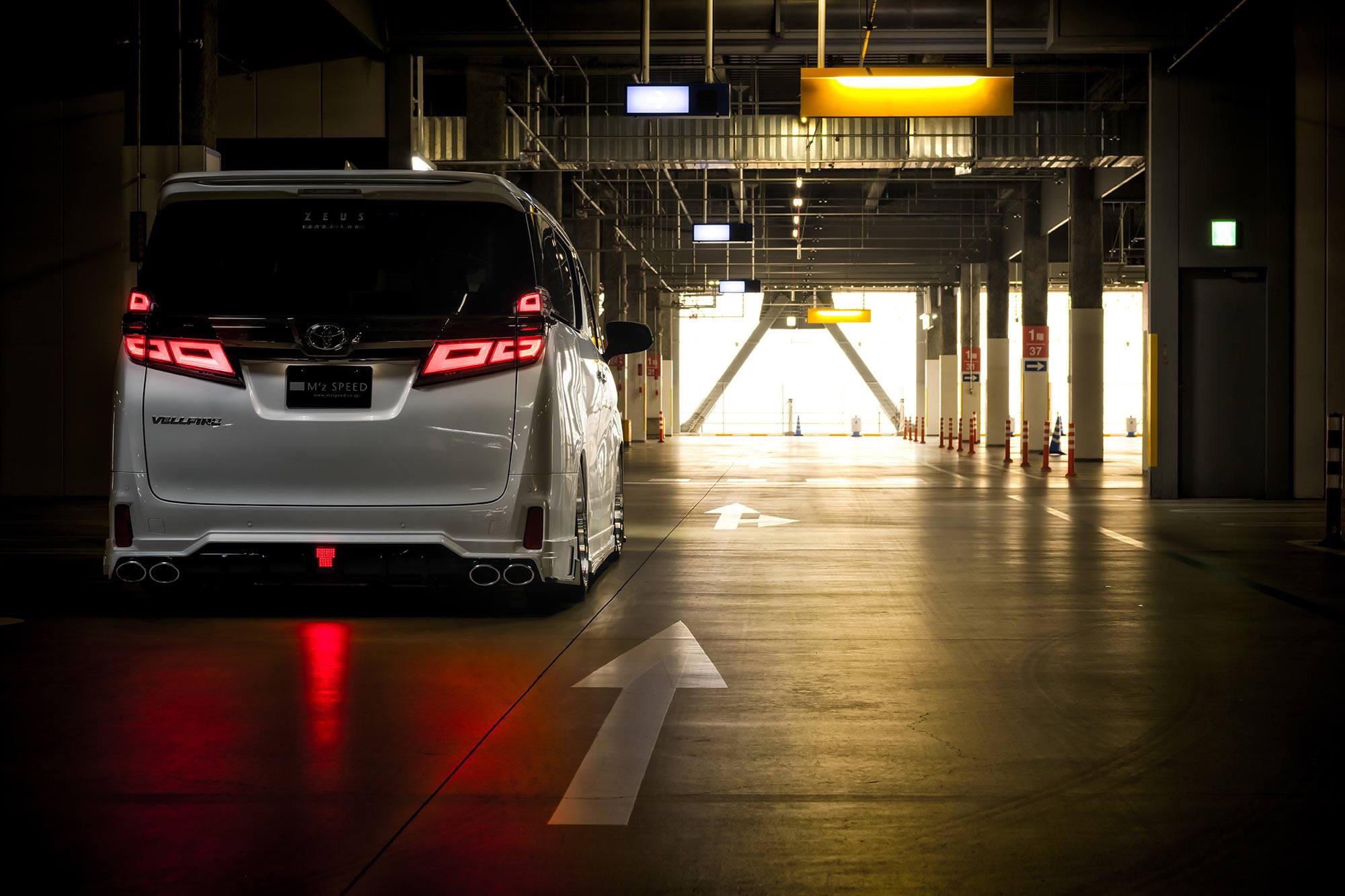 ชุดแต่งรอบคัน M'z Speed VELLFIRE 30 MC