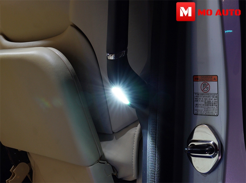 ไฟทางขึ้นลง เสาประตูหลัง ALPHARD / VELLFIRE MC
