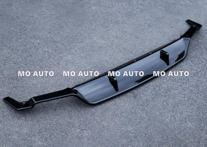 ลิ้นหลัง BMW Series 5 G30 ดำเงา