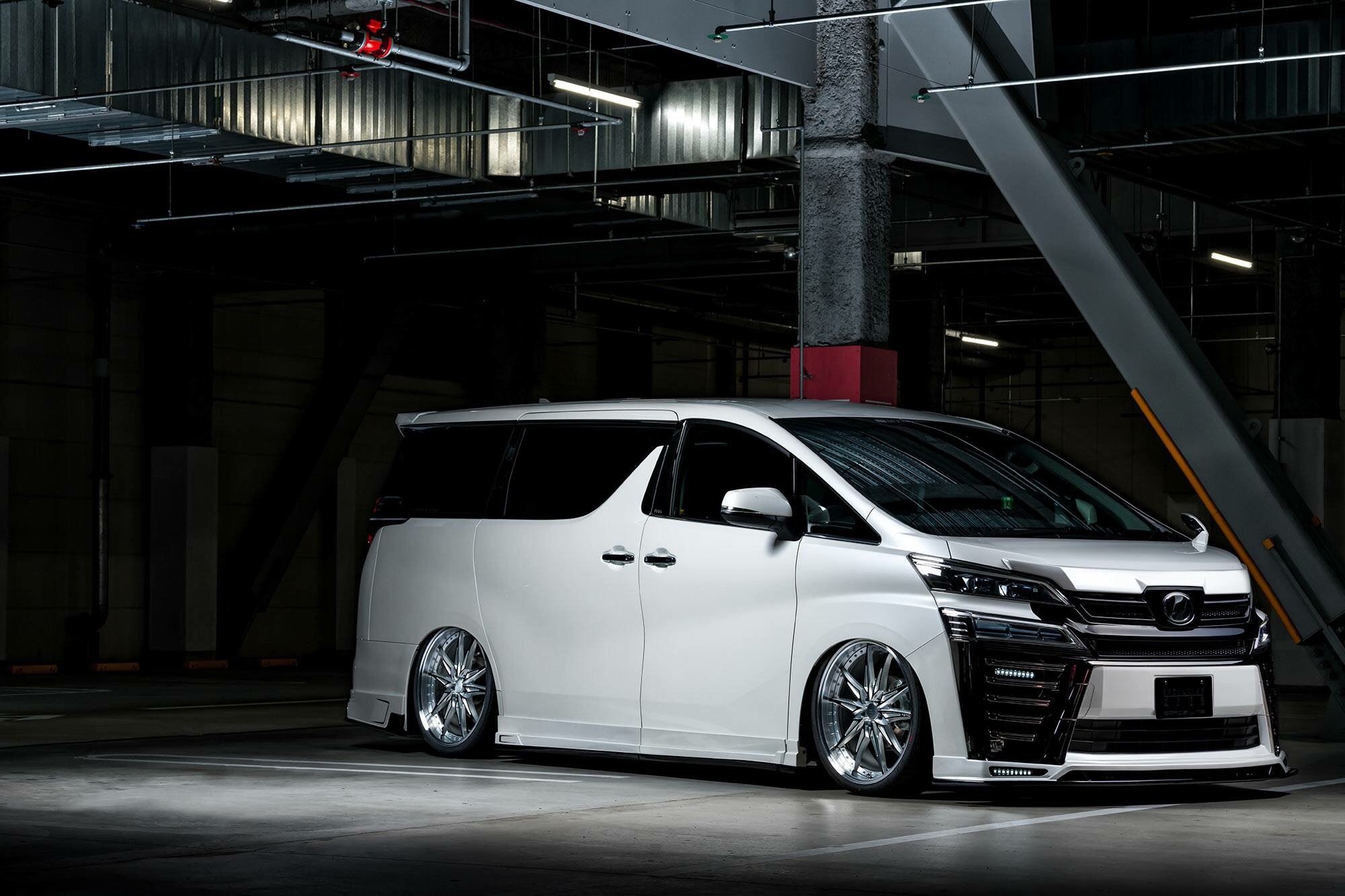 ชุดแต่งรอบคัน M'z Speed VELLFIRE 30 MC