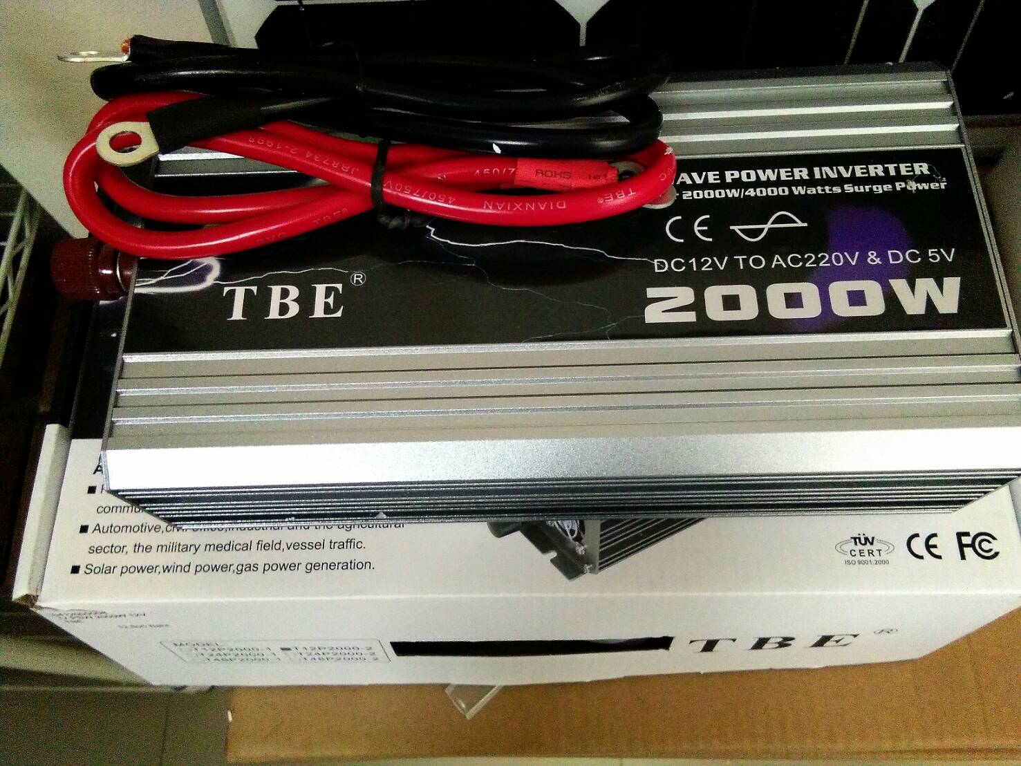 Inverter (หม้อแปลงไฟฟ้า) รุ่น PSW-2000W 12V TBE